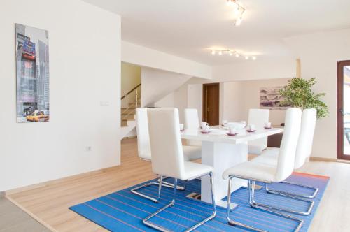 Vitosha Downtown Apartments 