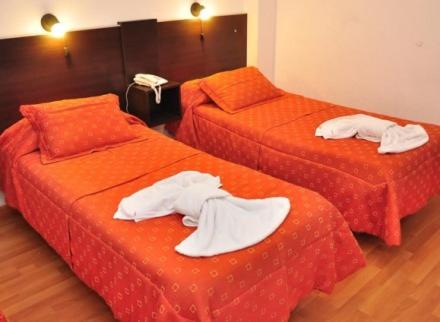 Baloo Hotel 