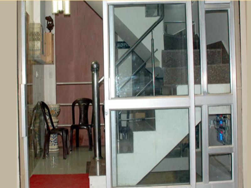 Hotel Shadaab Inn 