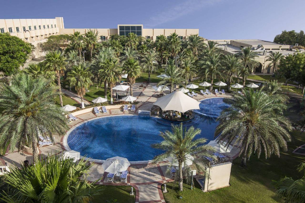 Mafraq Hotel