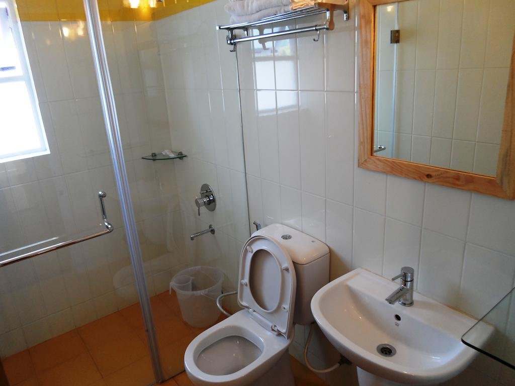 Altius Nest Hotel 