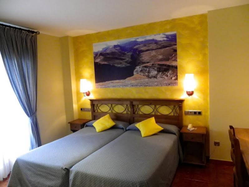 Hotel Arnal 