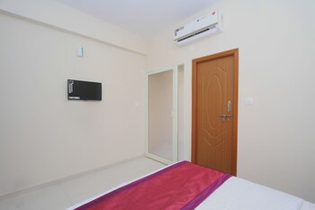 Oyo 9559 Hotel New Fort Guestroom
