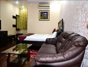Oyo 18495 Hotel Blues Shivalik 