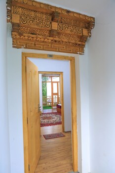 Hunder Resort Interior Detail