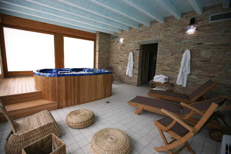 Antico Borgo La Muratella Sports and Entertainment