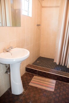 Okavango Lodge Guestroom