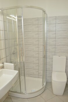 Etna In Centro Bathroom