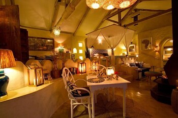 Tongabezi Lodge Guestroom