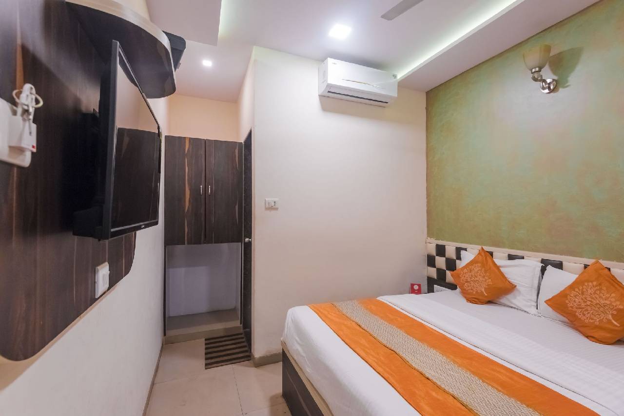Oyo 7879 Golden Tulipz Boutique Hotel 