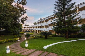Hotel Landmark Hotel Front