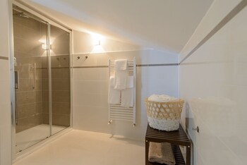 B&b Vistamare Suite Bathroom
