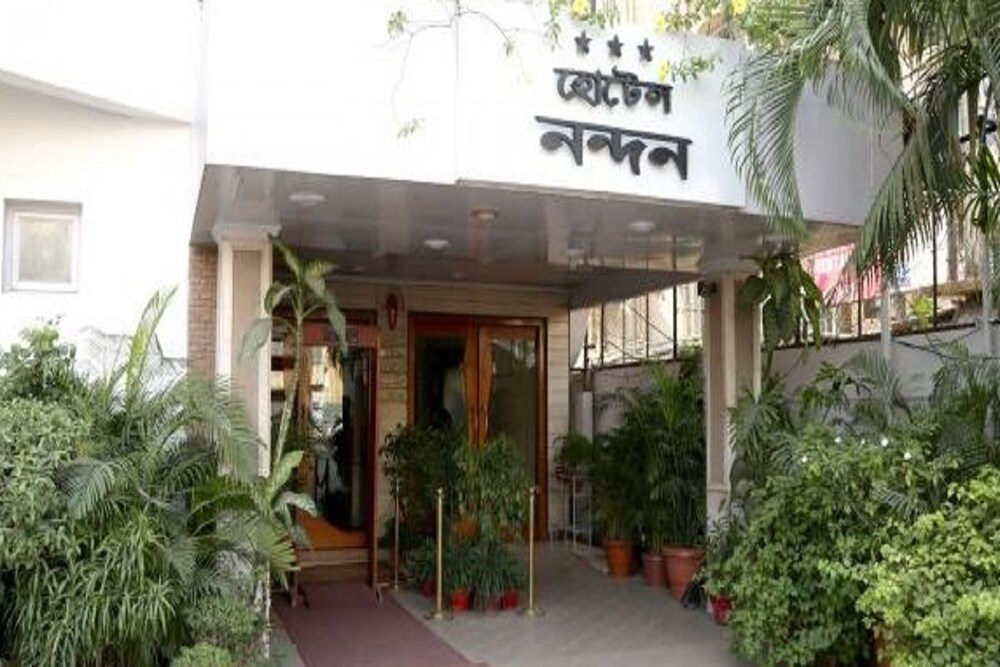 Hotel Nandan Hotel Entrance