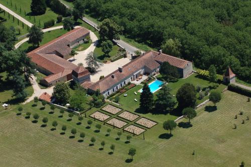 Domaine De Labarthe Maison D'hotes 