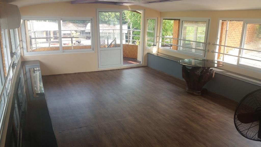 Desire Cruises Houseboat 