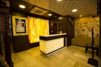 White Mushroom Jaipur V Inn Check-in/Check-out Kiosk