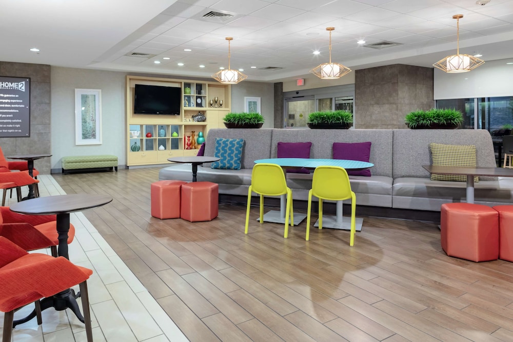 Home2 Suites by Hilton Fayetteville Fort Liberty - photo 4