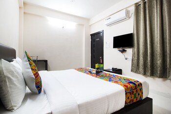 Fabhotel Grand Valley Rajiv Gandhi Circle Guestroom