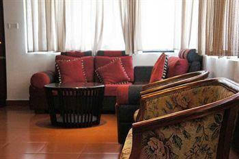 Misty Courtyard Resort Bungalow 