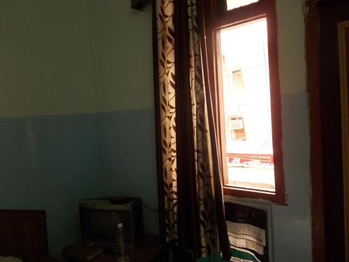 Economical Rooms Near Triveni Ghat 