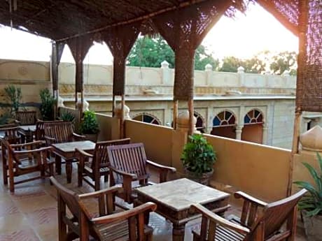 Jamwai Resort 