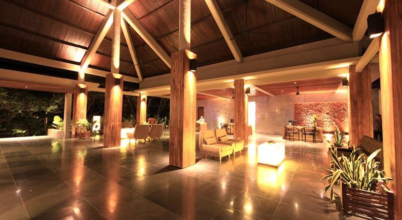 Candi Beach Resort & Spa Lobby