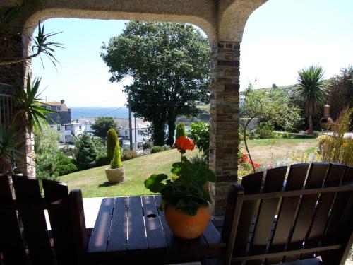 Portmellon Cove Guest House 