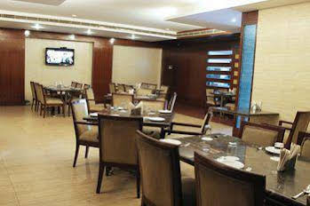 Oyo Rooms Namaste Chowk Karnal 