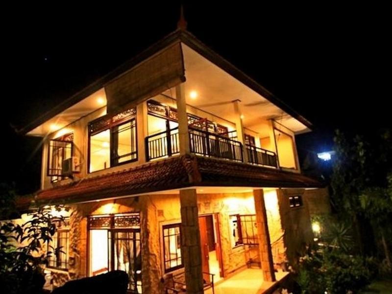 Kubu Alam Bukit Hotel 