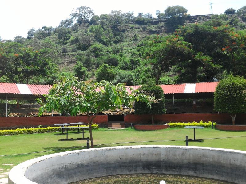 Hiranya Resorts 