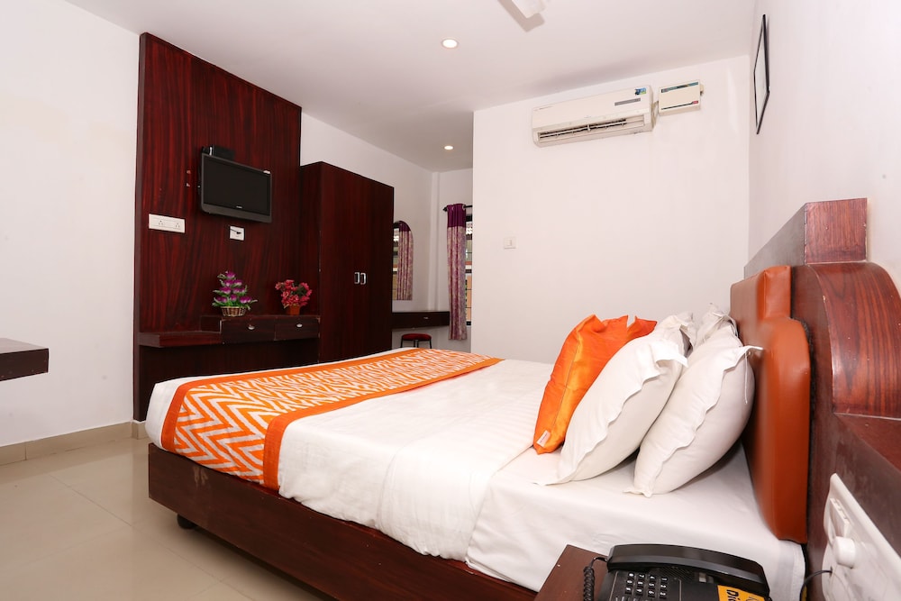 Oyo 9417 Seaside Residency Guestroom