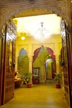 Hotel Lal Garh Fort And Palace Hotel Interior