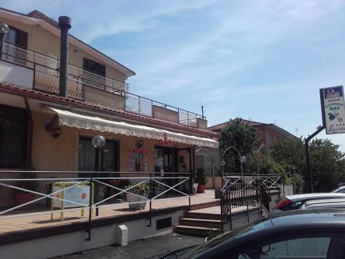 La Lucciola Albergo Ristorante (لا لوكسیولا آلبرگو ریستورانت) 