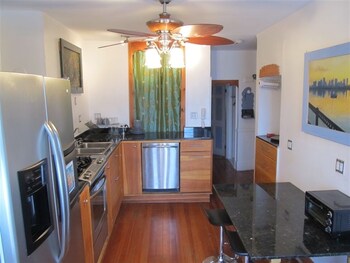Herbivorian House In-Room Kitchen