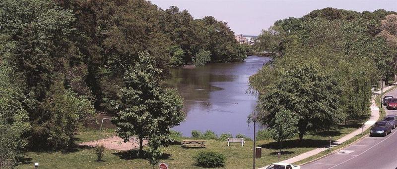 The Breakers Hotel And Suites ( بریكرس هتل اند سوئیتس) General view