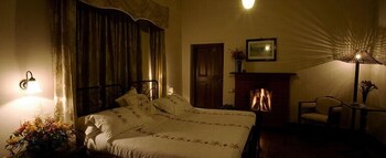 Lymond House Guestroom