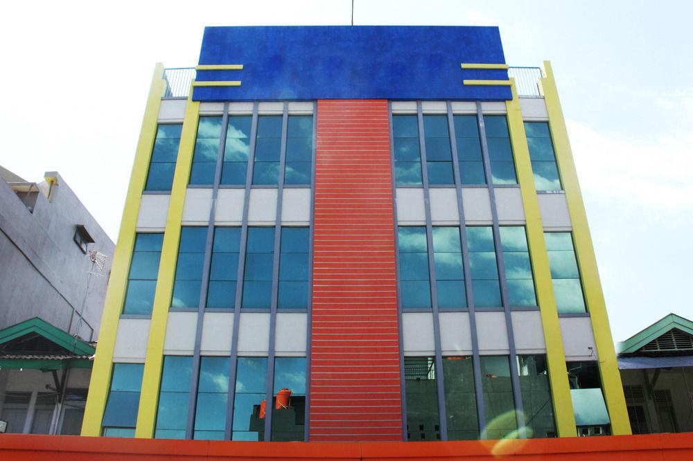 Airy Panakkukang Boulevard Topaz F8 Makassar 