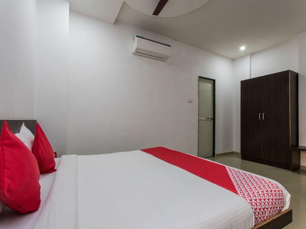 Oyo 9969 Hotel Kshipra Dham 