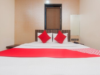 Oyo 16470 Shalimar Guestroom