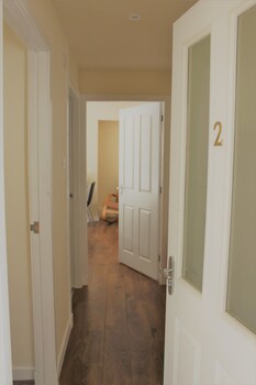 Garmouth Hotel Guestroom