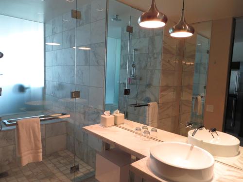 Palms Place Suite With Mountain View 
