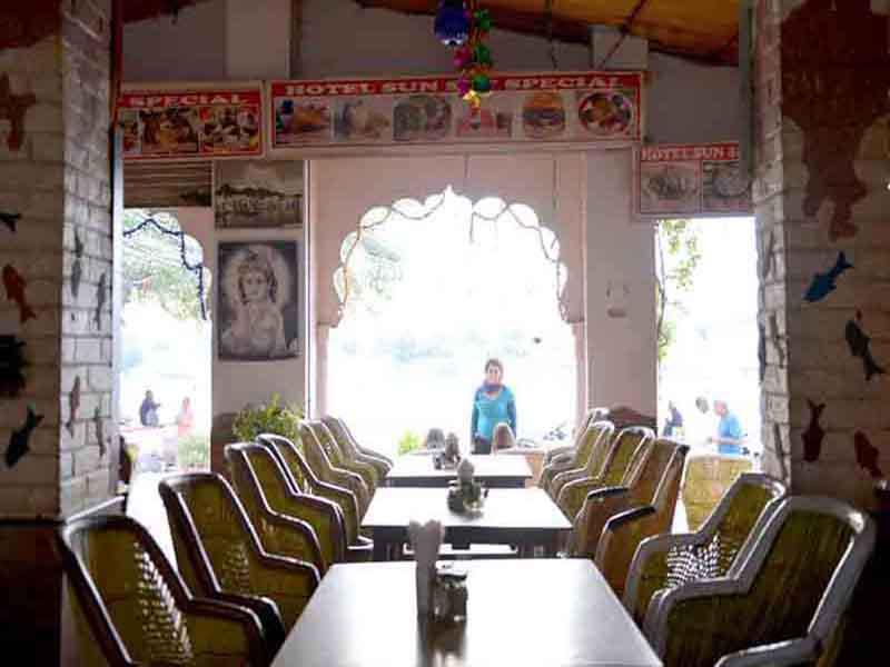 Hotel Sun Set Cafe 