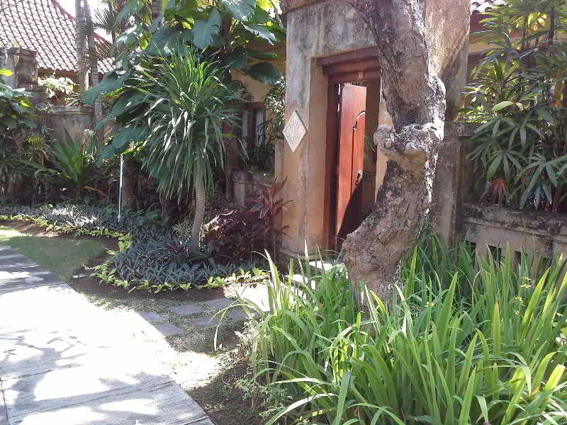 Parigata Spa Villas General view