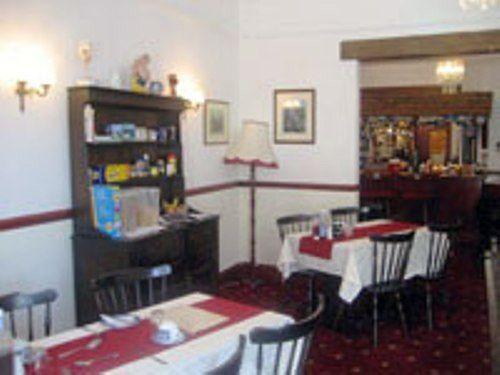 Bridgeside Guest House B And B 