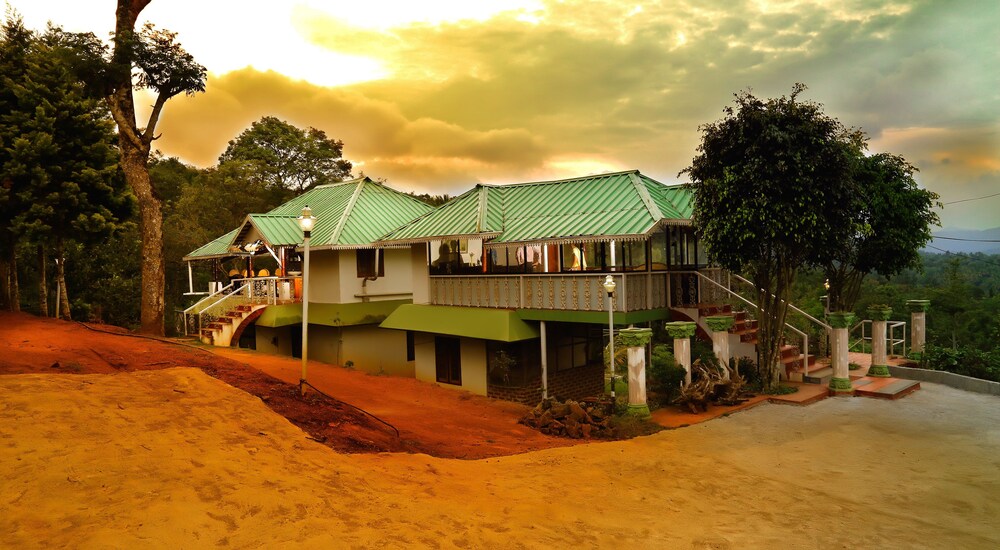Punarjani Ayurvedic Resorts (پونارجانی آیورودیك رسورتس) Exterior