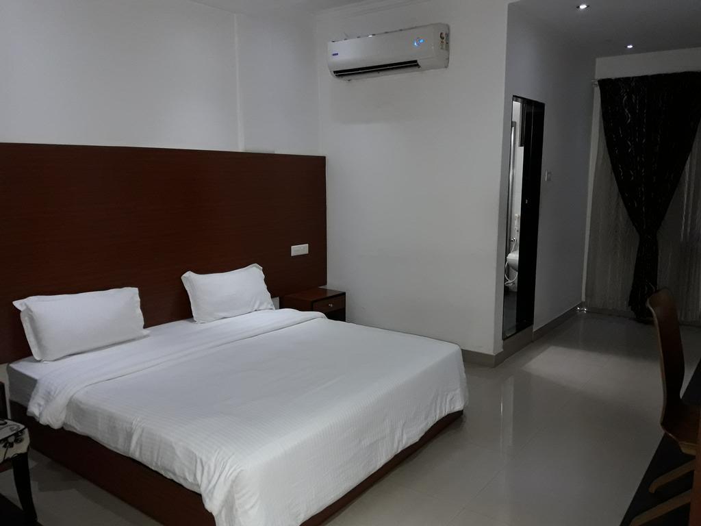 Hotel Mayur Residency 