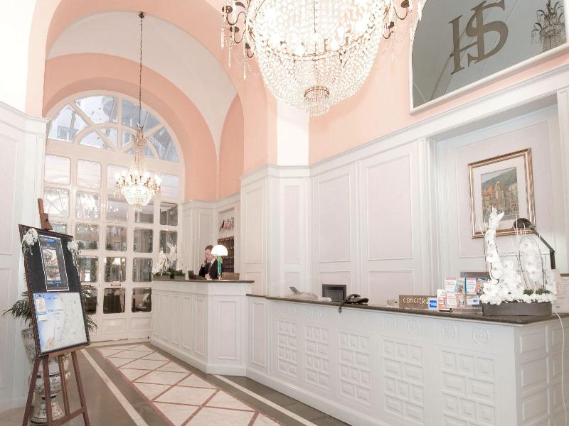 Stabia Lobby