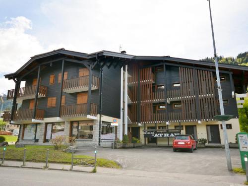 Holiday Home Residence Atray I Hotel Description