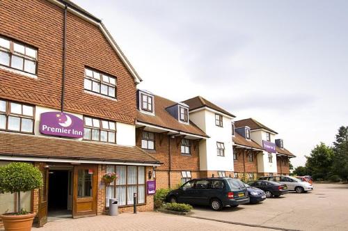 Premier Inn London Gatwick Airport South London Road 