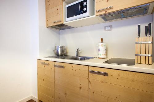 CadÌ Halldis Apartments (كادÌ هالدیس آپارتمنتس) 